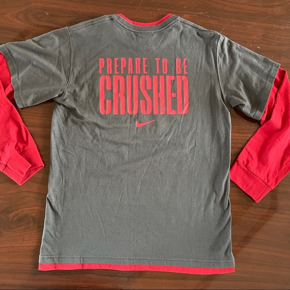NIKE Long Sleeve Football Logo "Prepare to be CRUSHED" T-shirt Size LARGE - Picture 5 of 8